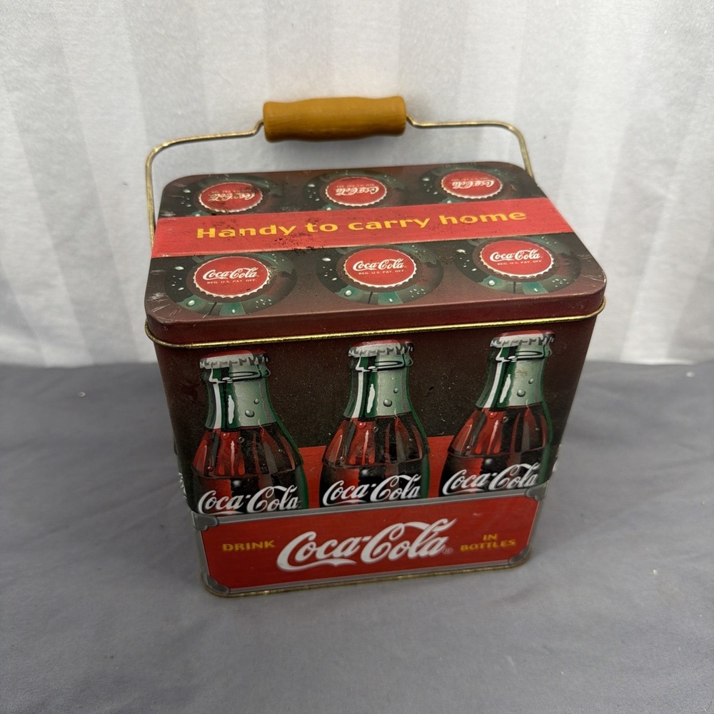 THE TIN BOX COMPANY - COCA COLA‎ 5 inches tall